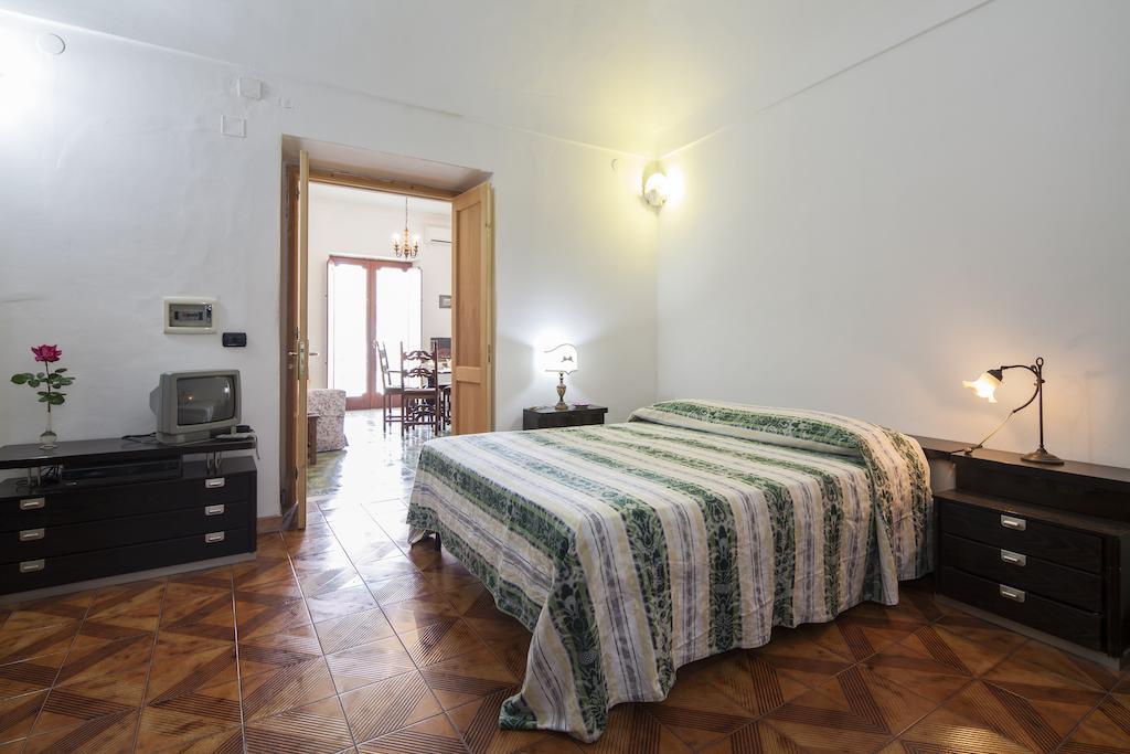 Bed and Breakfast Casa Wanda Позітано Екстер'єр фото